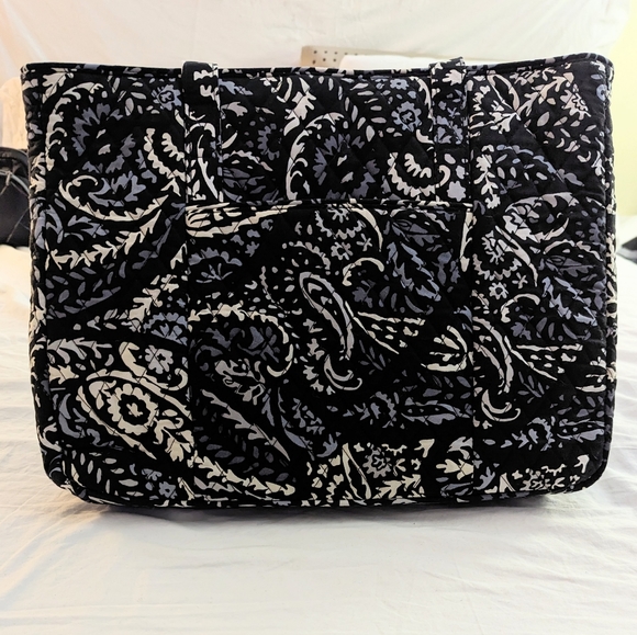 Vera Bradley Turlock Tote in Paisley Noir NWOT - Picture 2 of 4